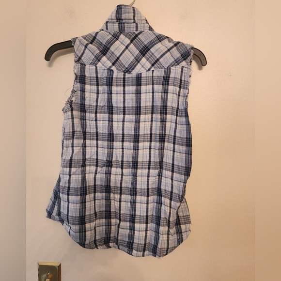 Hippie Laundry Sleeveless Button Top Womans Small Jr Blue White Plaid Collar - Picture 3 of 3